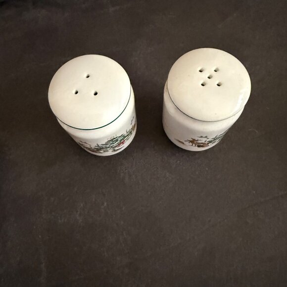 Woodland Christmas Vintage  3-Piece Kitchen Set By Ming Pao - Picture 6 of 8